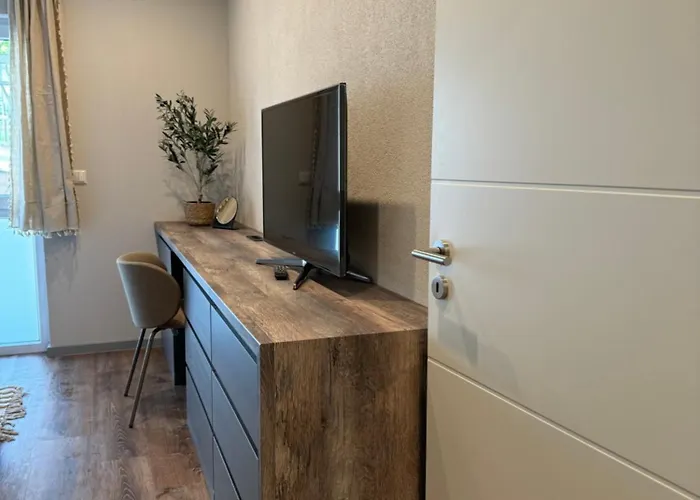 Geniessen & Entspannen Mit Einem Privaten Parkplatz Ζίγκεν